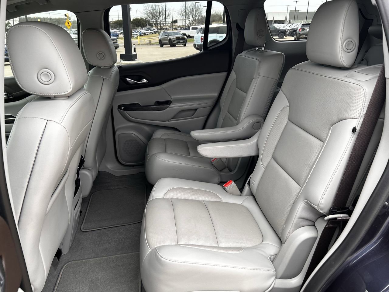 Used 2019 GMC Acadia SLT image 26