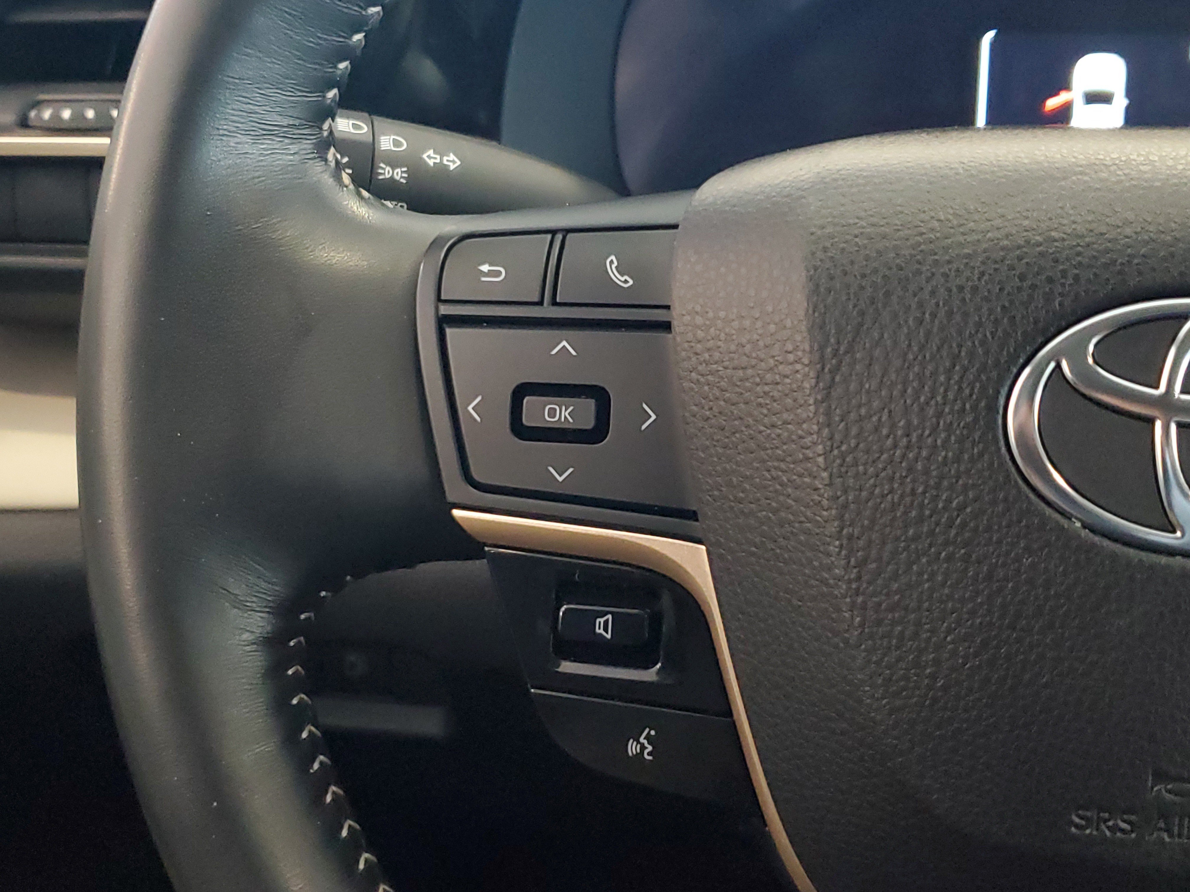 Certified 2024 Toyota Crown AWD/4WD image 24