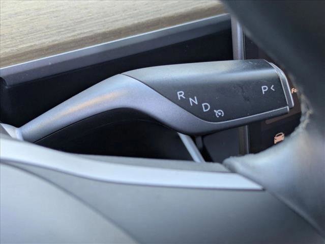 Used 2019 Tesla Model 3 Standard Range Plus image 11