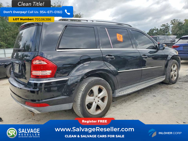 Used 2011 Mercedes-Benz GL 450 4MATIC image 4