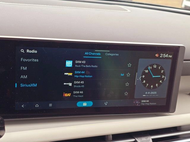 Certified 2025 Hyundai Tucson SE image 7