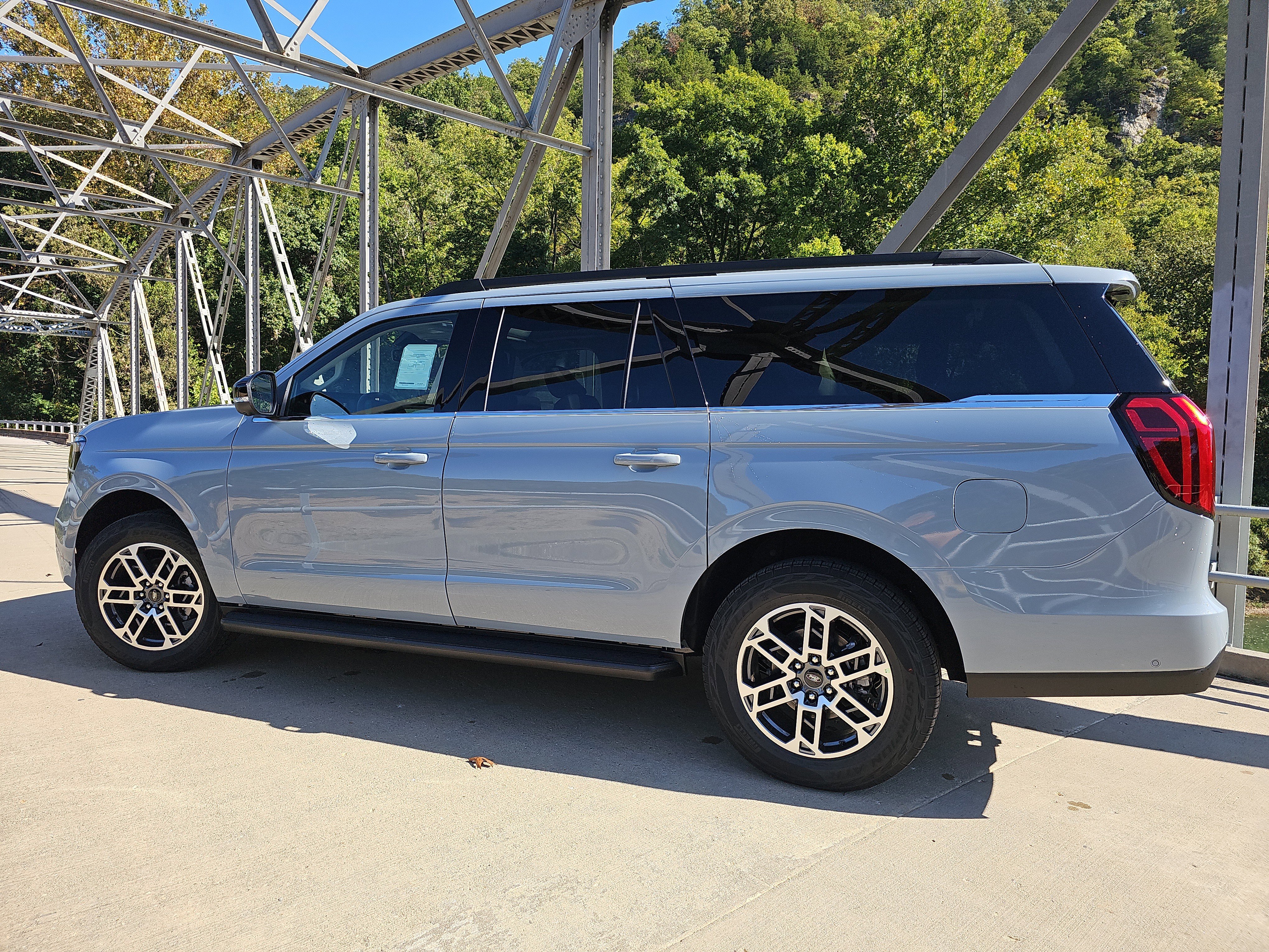 New 2025 Ford Expedition Max Active image 7