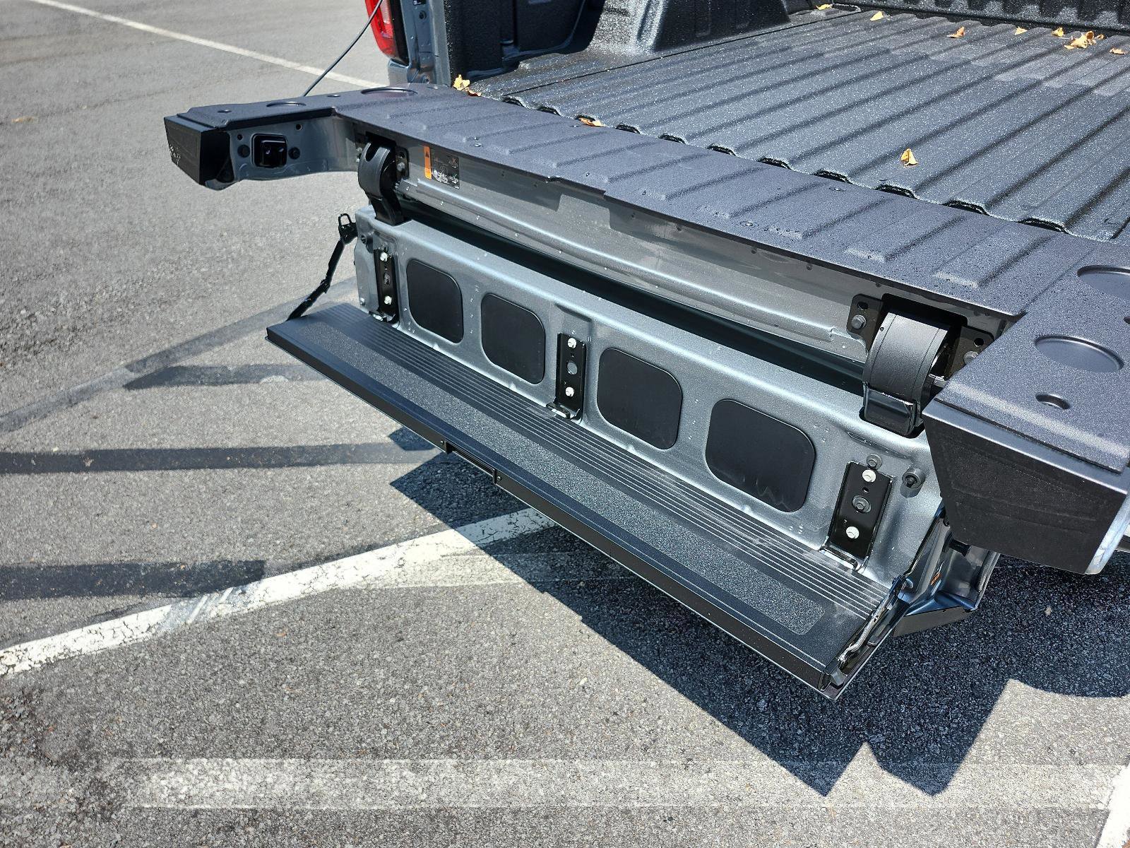 New 2026 GMC Sierra 1500 AT4 w/ AT4 Premium Package image 11