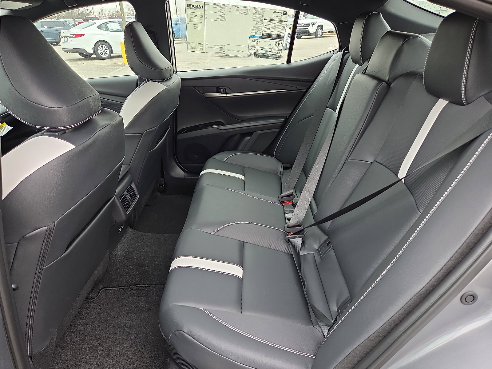 New 2026 Toyota Camry SE image 7