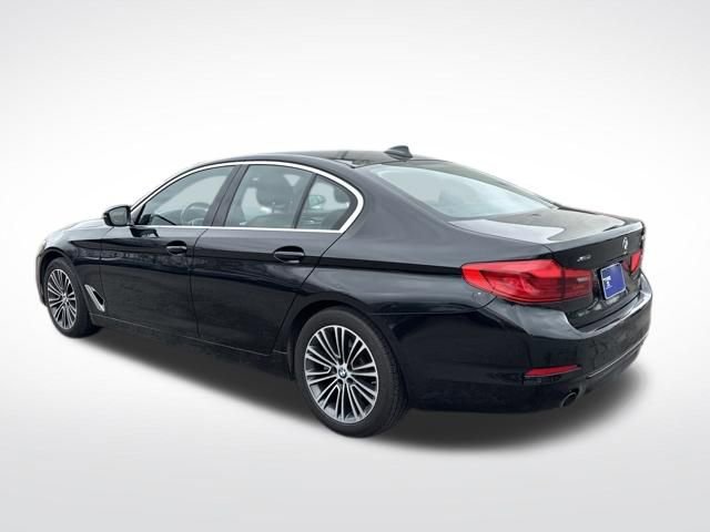 Used 2019 BMW 530i xDrive w/ Convenience Package image 3
