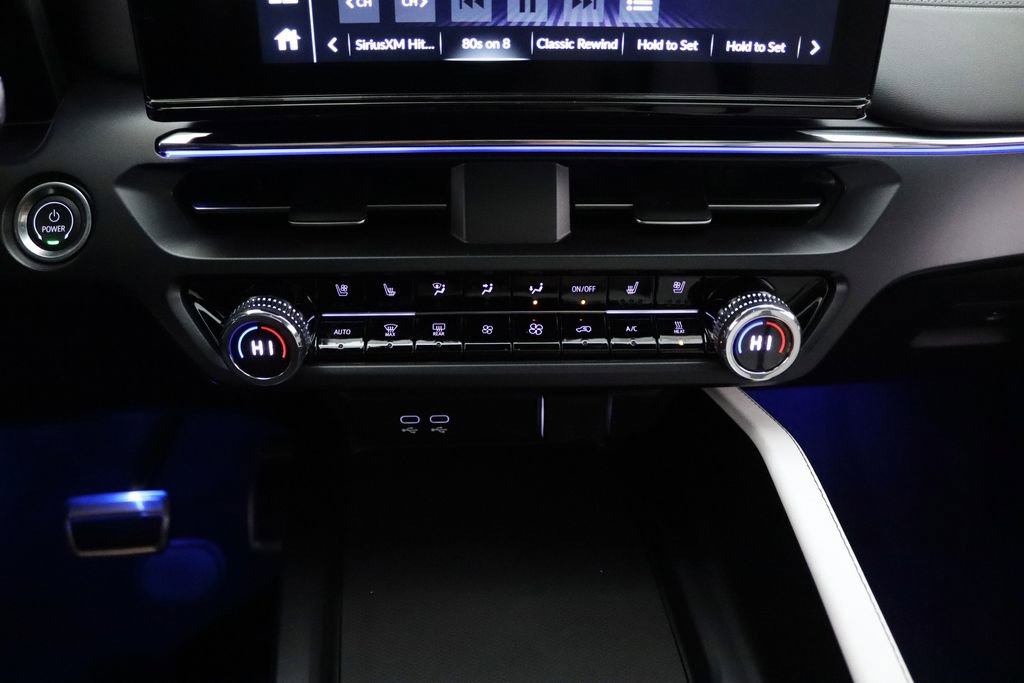 Certified 2024 Acura ZDX Type S AWD/4WD image 28