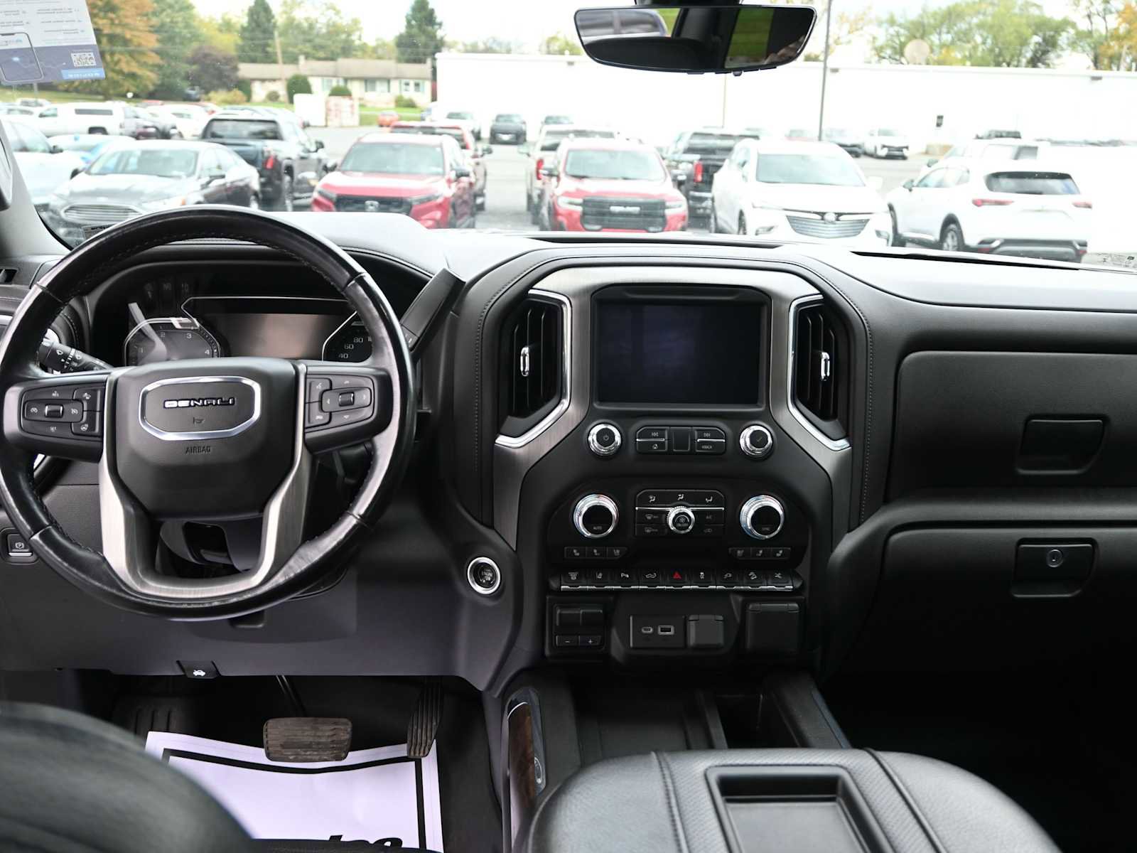 Used 2022 GMC Sierra 3500 Denali w/ Denali Ultimate Package image 37