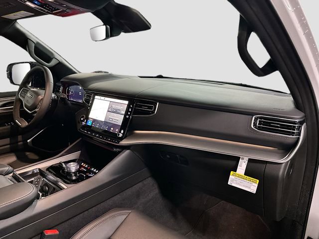 New 2026 Jeep Grand Wagoneer Limited AWD/4WD image 33
