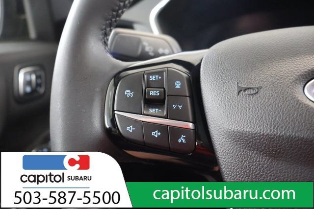 Used 2023 Ford Escape Platinum w/ Premium Technology Package AWD/4WD image 17