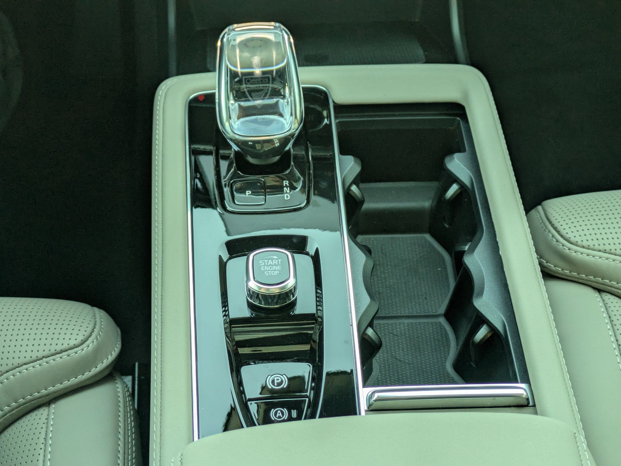 New 2026 Volvo XC90 T8 Ultra w/ Lounge Package AWD/4WD image 14