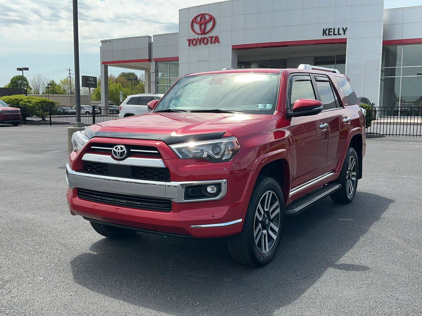 Certified 2021 Toyota 4Runner Limited AWD/4WD image 1