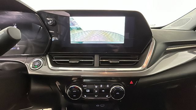 Used 2024 Chevrolet Trax ACTIV FWD image 24