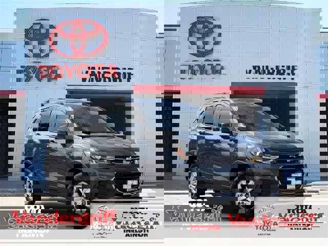 Used 2022 Chevrolet Trax LT w/ LT Convenience Package