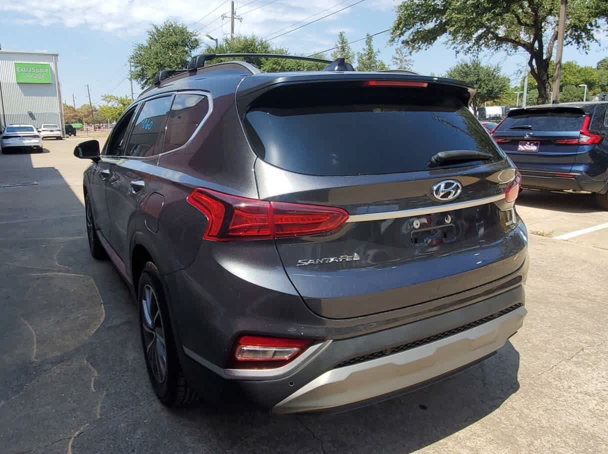Used 2020 Hyundai Santa Fe SEL w/ Convenience + Premium Package AWD/4WD image 4