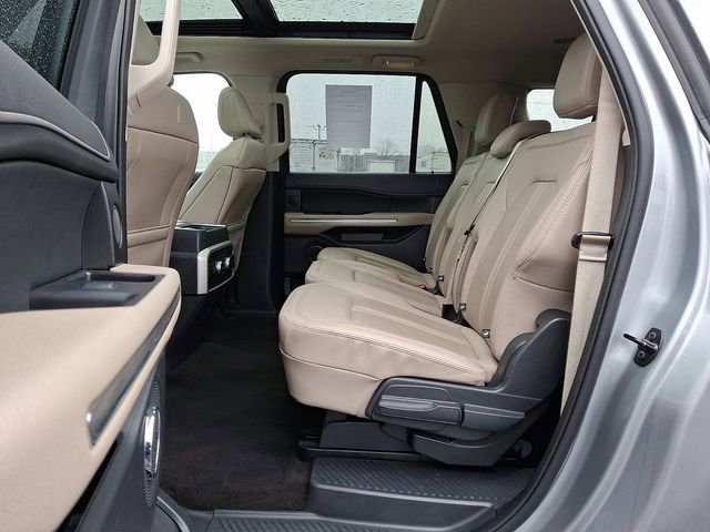 Used 2023 Ford Expedition Max Limited image 13