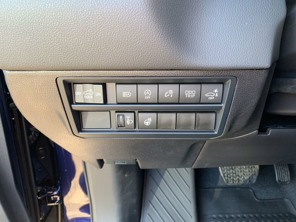 New 2026 Toyota Tundra Limited image 28