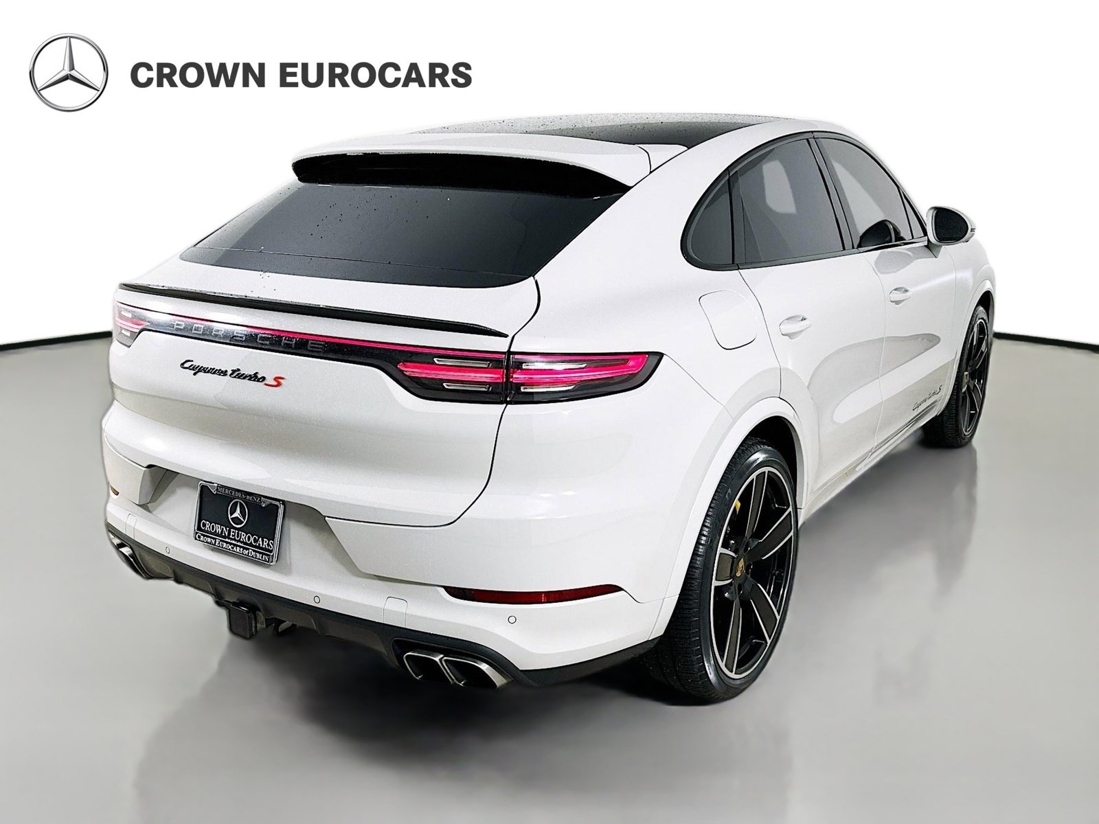 Certified 2020 Porsche Cayenne Turbo S AWD/4WD image 5