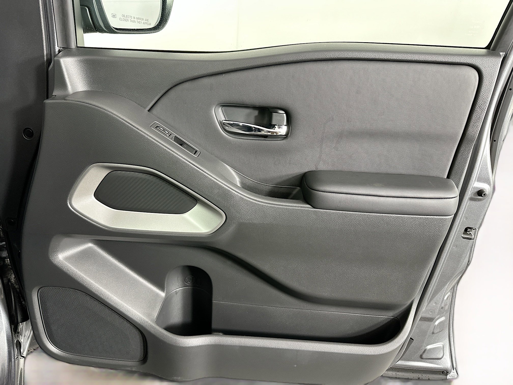 Used 2024 Nissan Frontier SV w/ SV Convenience Package image 31