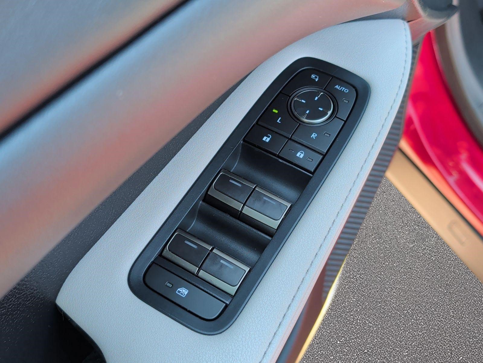 Used 2024 Lexus RX 350h w/ Accessory Package (Z1) AWD/4WD image 9