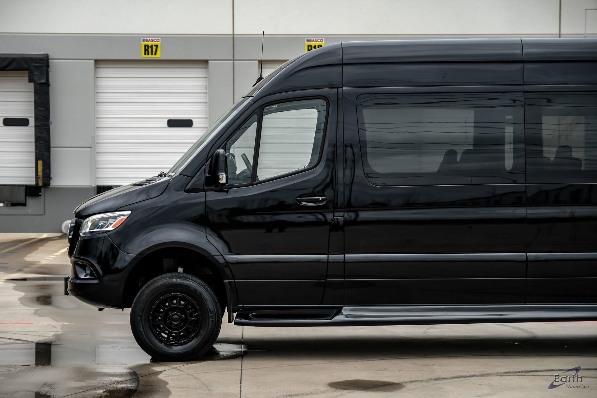 Used 2024 Mercedes-Benz Sprinter 2500 image 8