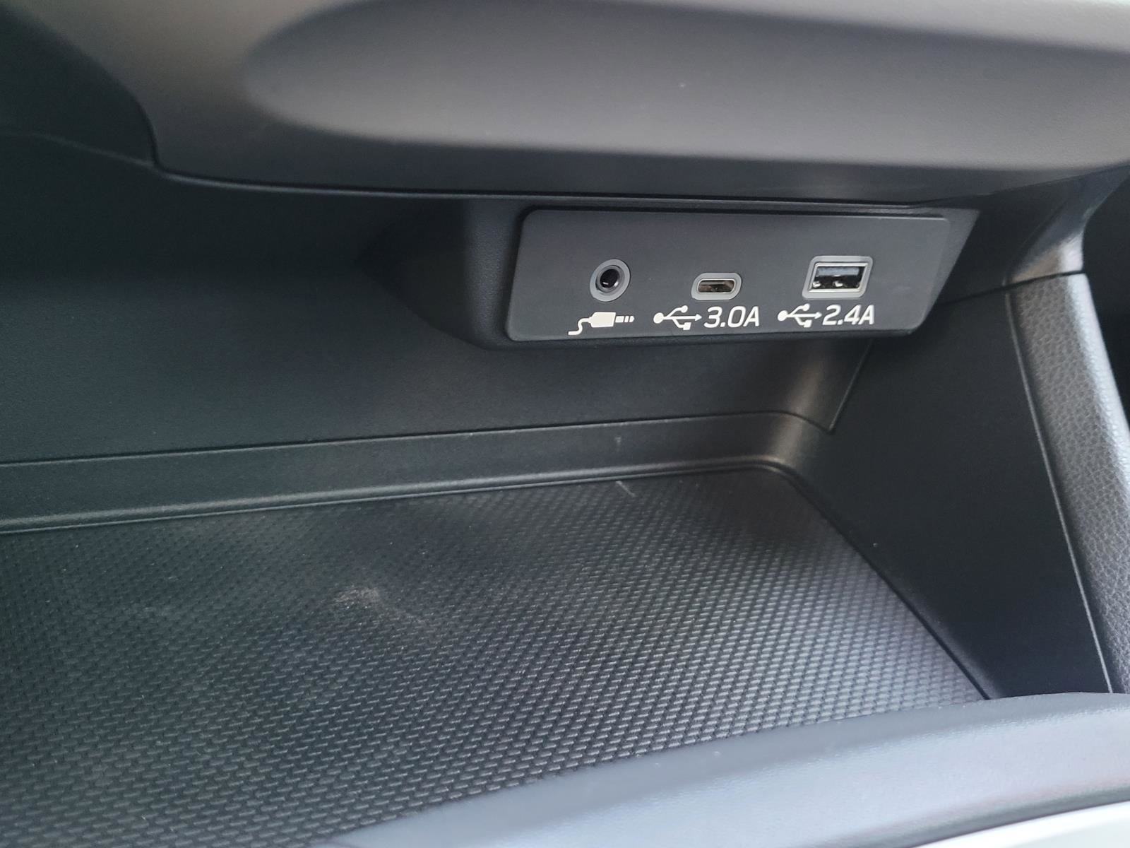 Certified 2025 Subaru Crosstrek 2.0i Premium image 28