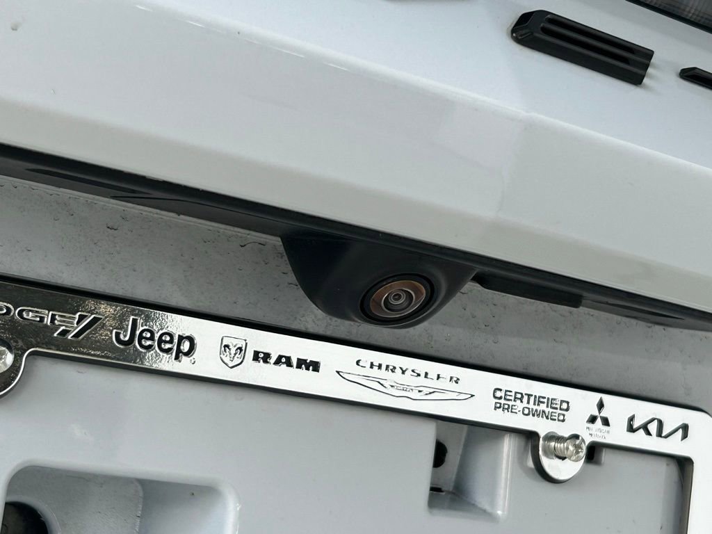 Used 2024 Chevrolet Corvette Stingray Premium Conv w/ Battery Protection Package image 40