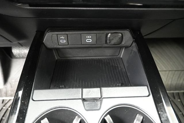Certified 2024 Toyota Prius Prime FWD image 21