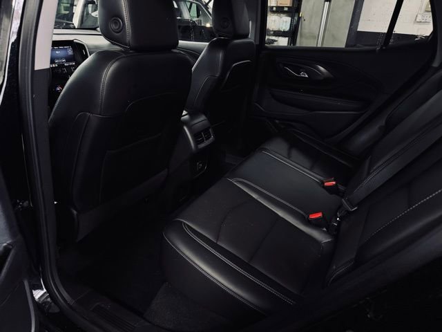 Used 2023 GMC Terrain SLT w/ Infotainment Package II image 20