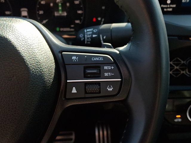 Used 2025 Honda Accord Sport image 25