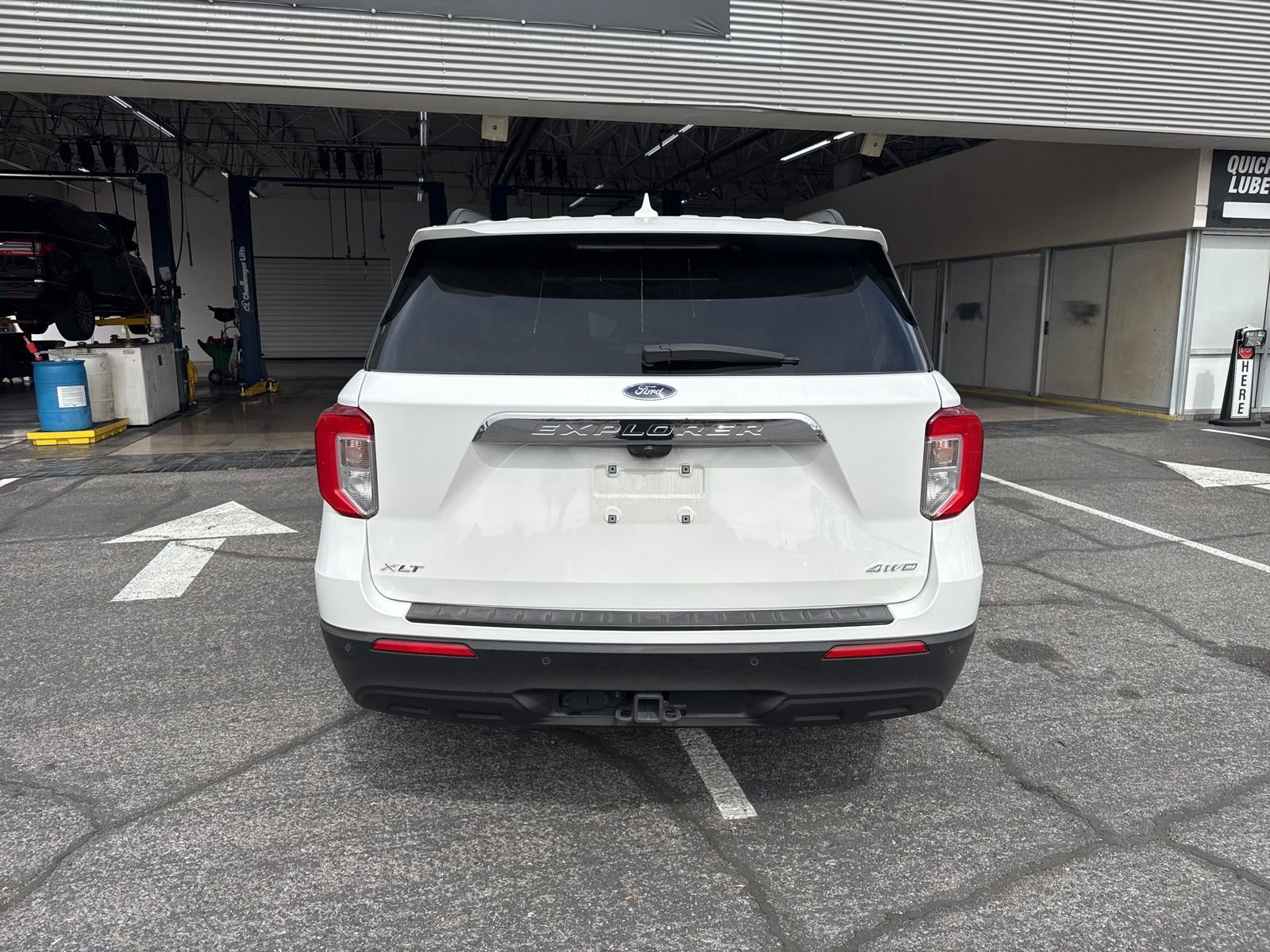 Used 2022 Ford Explorer XLT w/ Class IV Trailer Tow Package image 6