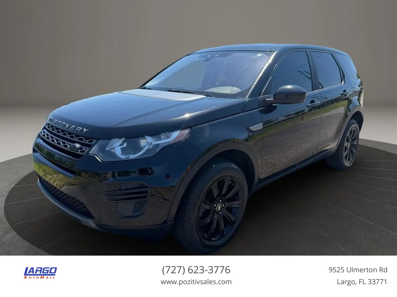 Used 2017 Land Rover Discovery Sport SE AWD/4WD image 1