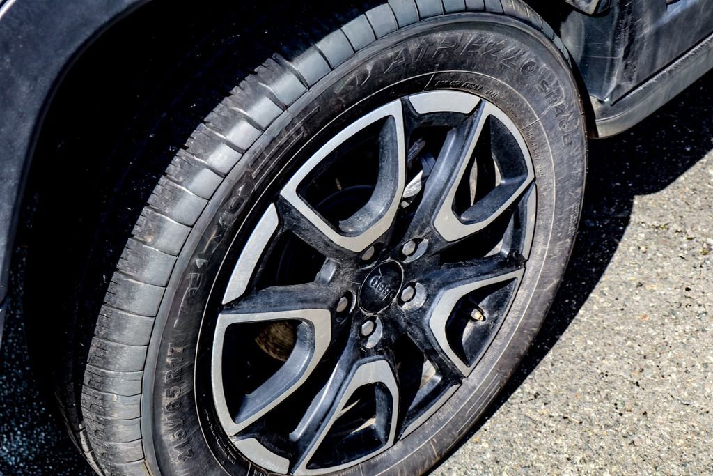 Used 2024 Jeep Compass Trailhawk image 41