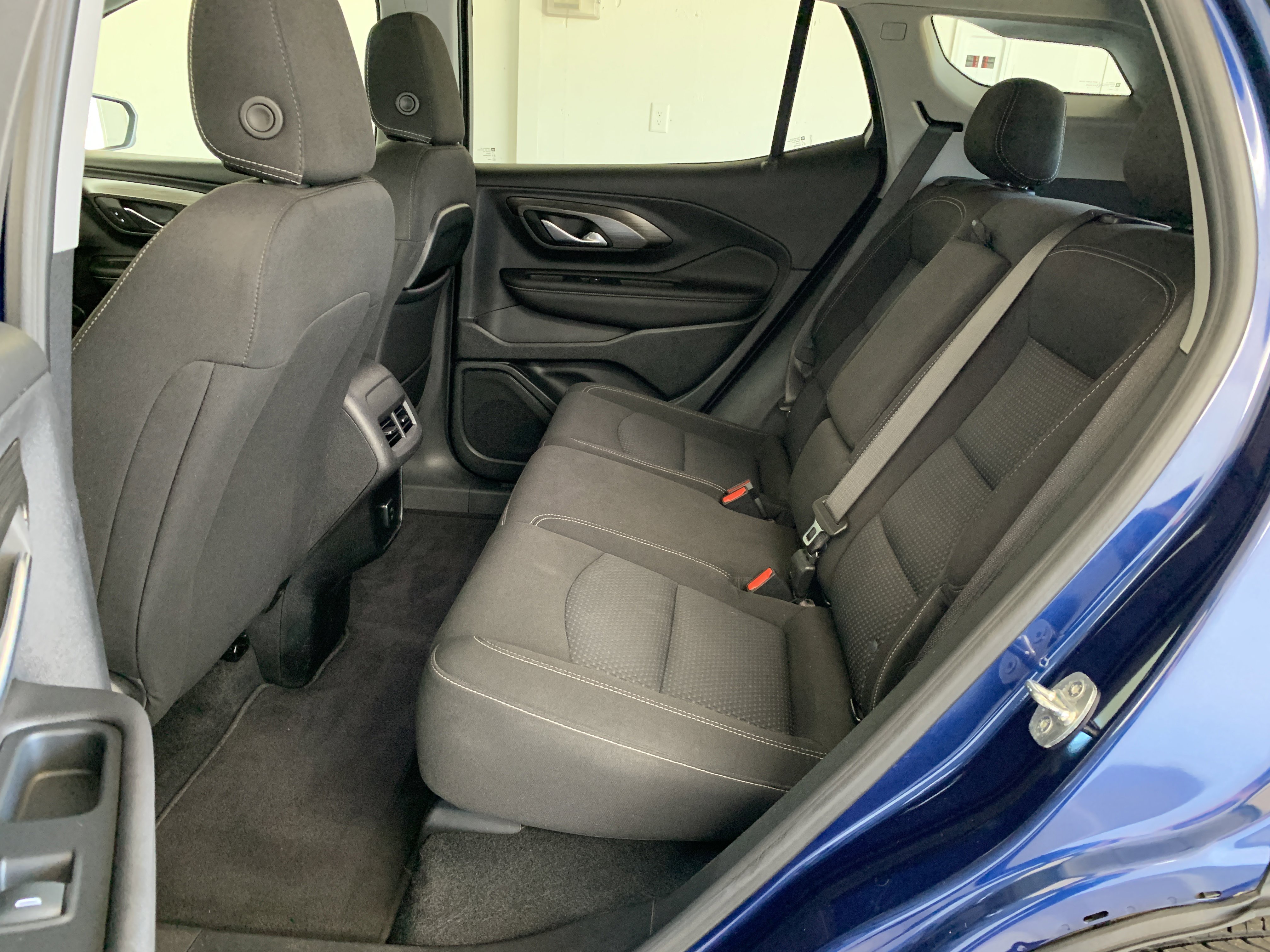 Used 2022 GMC Terrain SLE w/ Driver Convenience Package image 38