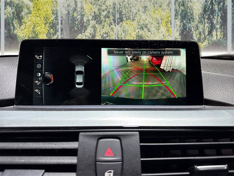 Used 2017 BMW 330i xDrive Sedan image 26