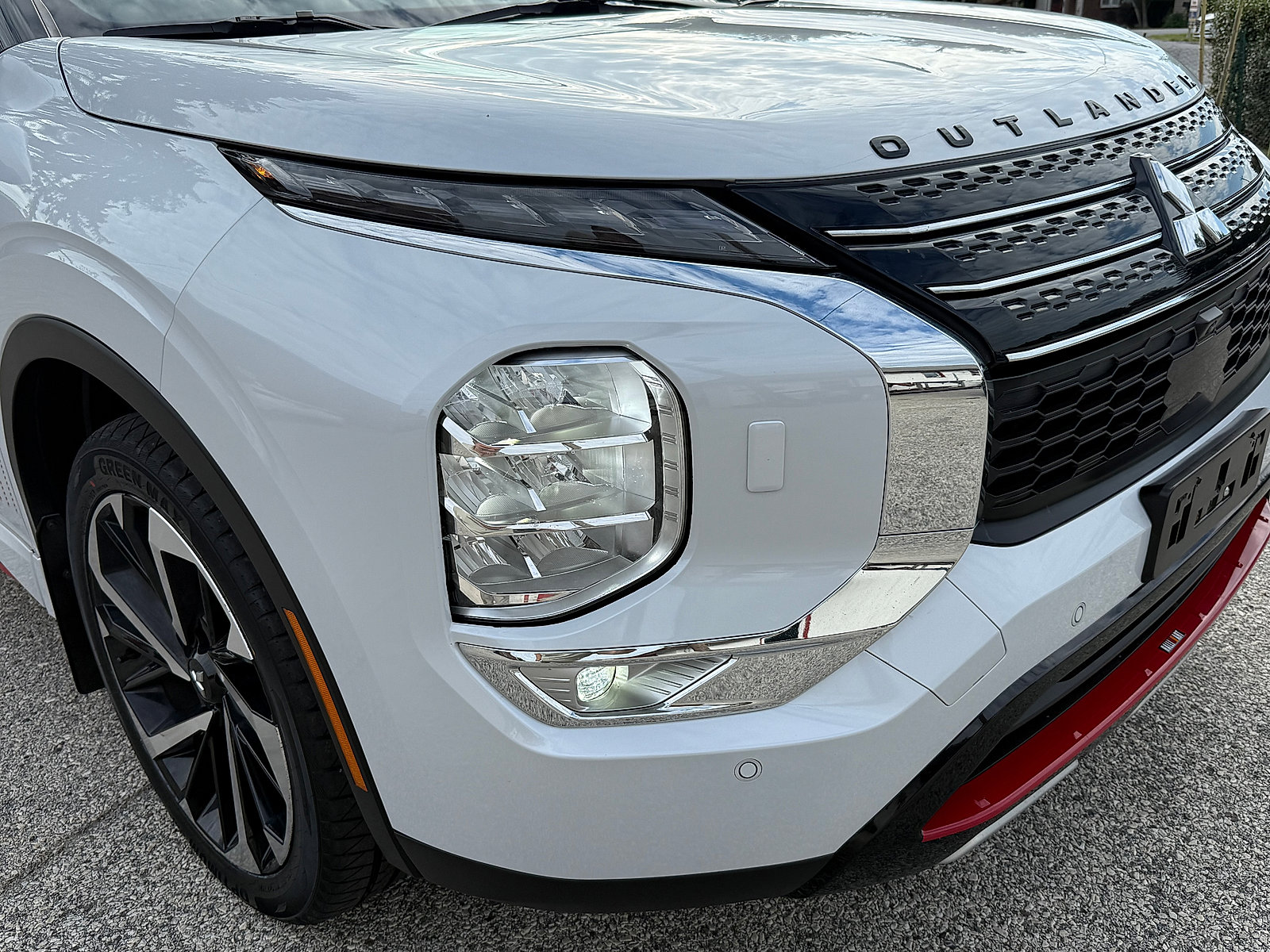 Used 2024 Mitsubishi Outlander Ralliart image 10