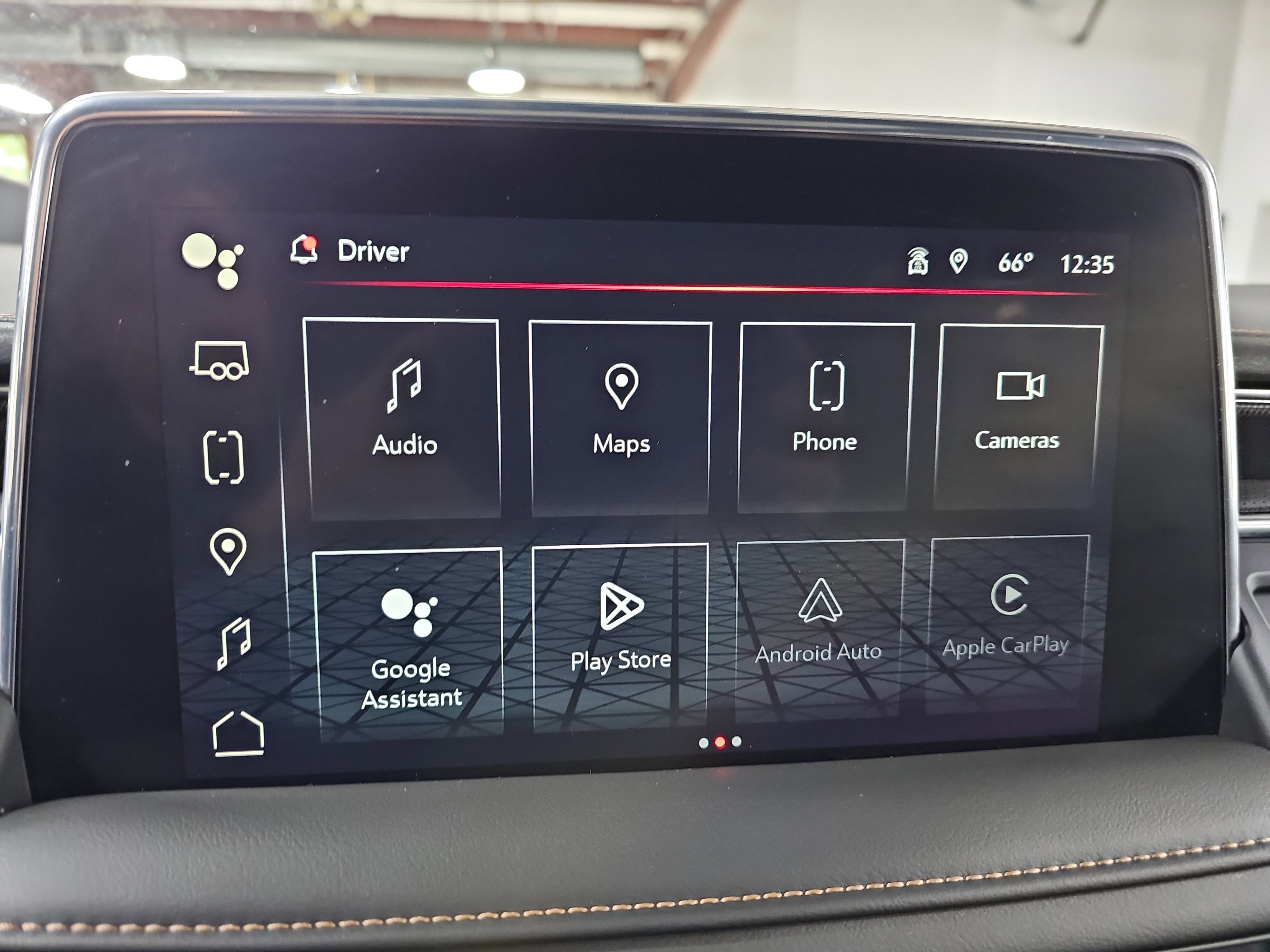 Used 2024 GMC Yukon XL AT4 w/ AT4 Premium Package AWD/4WD image 24