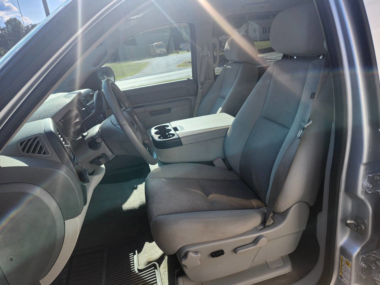 Used 2013 GMC Sierra 1500 SLE w/ Power Tech Package image 10