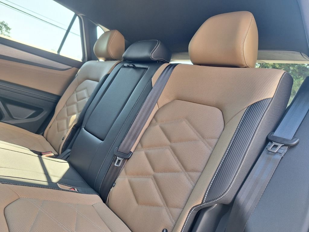 New 2026 Volkswagen Atlas Cross Sport SE image 23