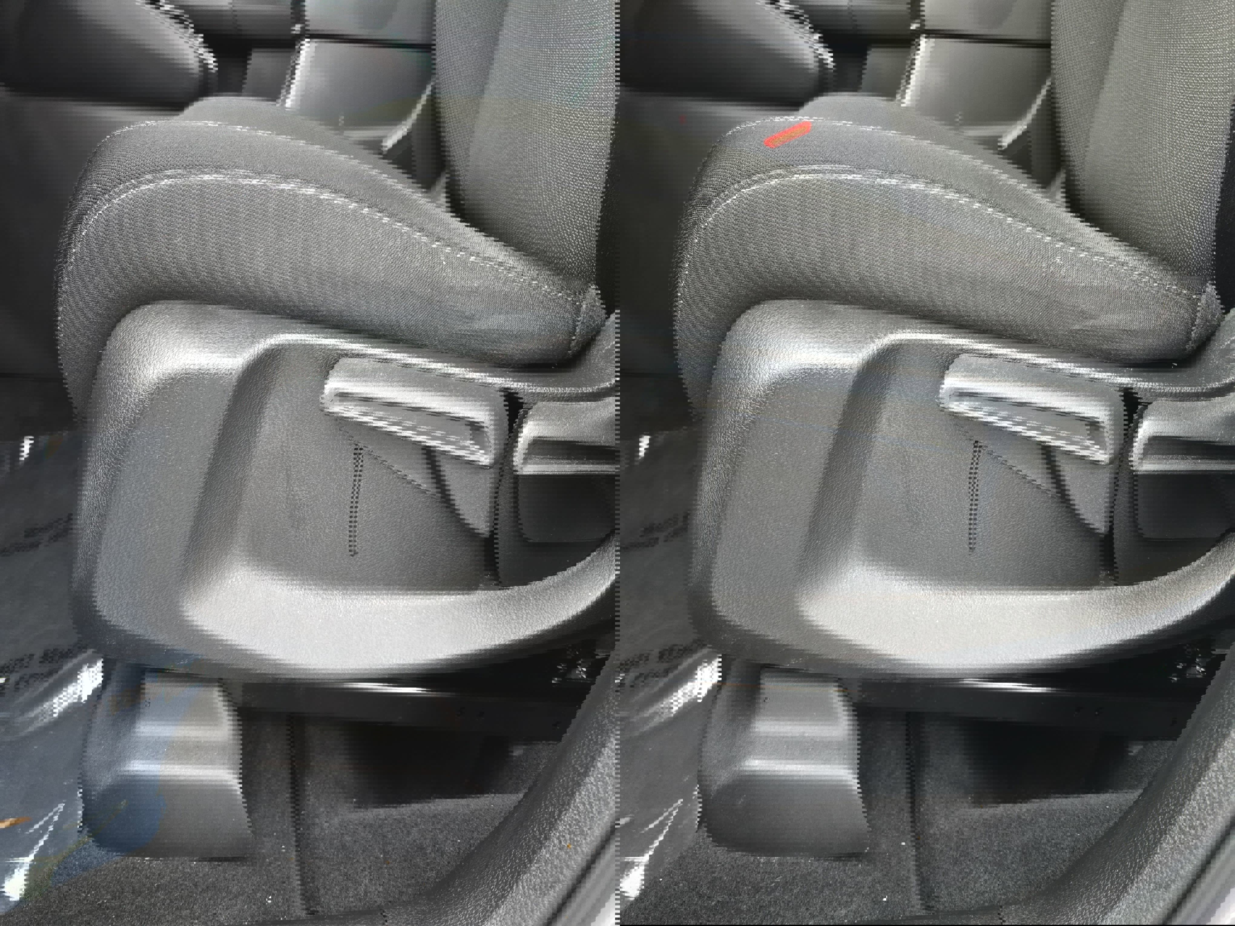 Used 2024 Honda CR-V LX image 28