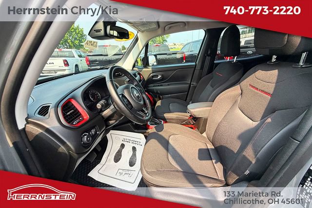 Used 2022 Jeep Renegade Trailhawk AWD/4WD image 21