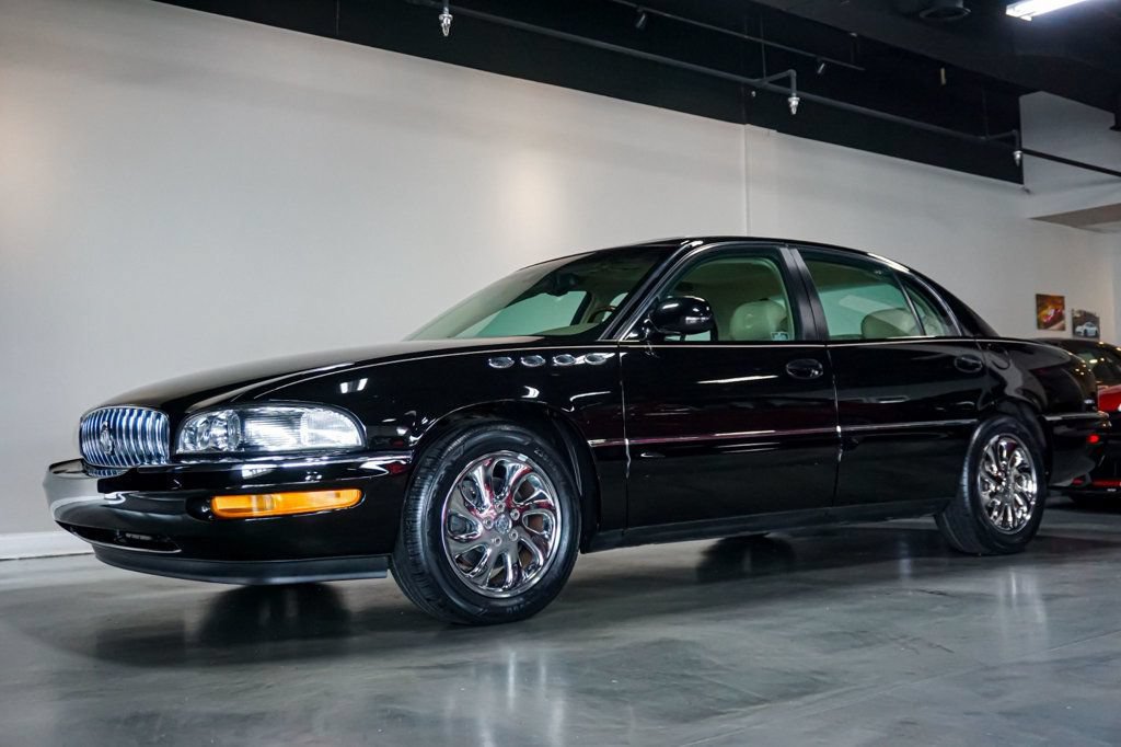 Used 2004 Buick Park Avenue Ultra w/ Ultra Luxury Package FWD image 3