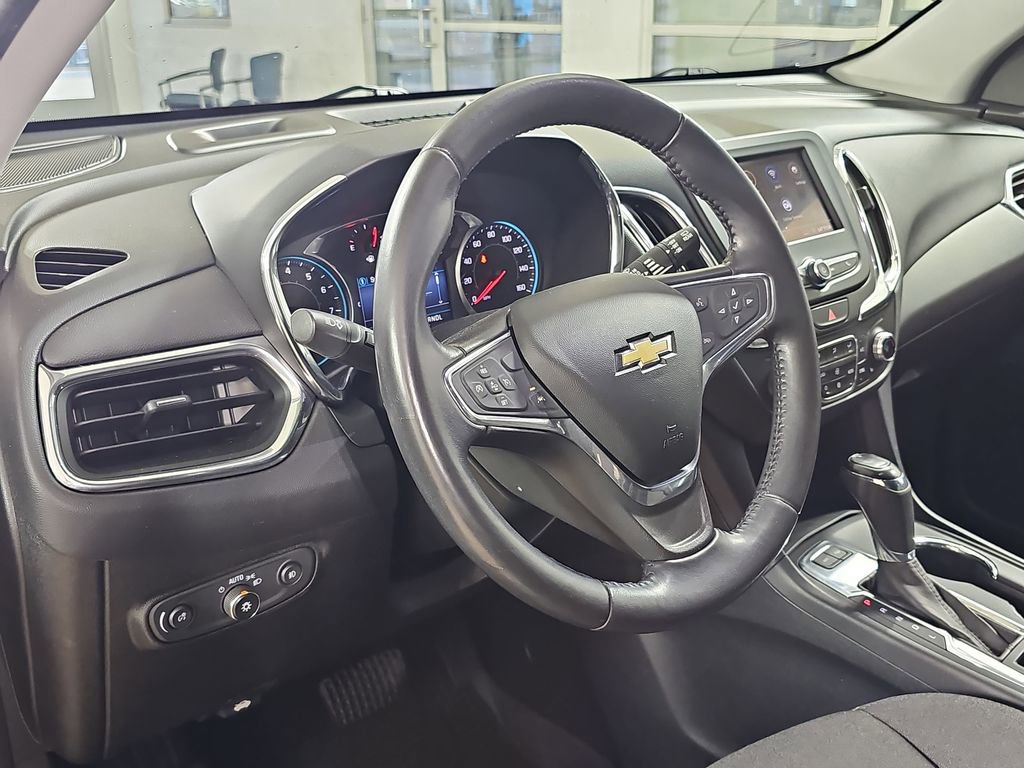 Used 2020 Chevrolet Equinox LT image 21
