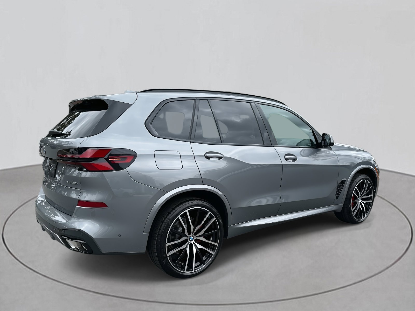New 2026 BMW X5 sDrive40i w/ M Sport Package image 5