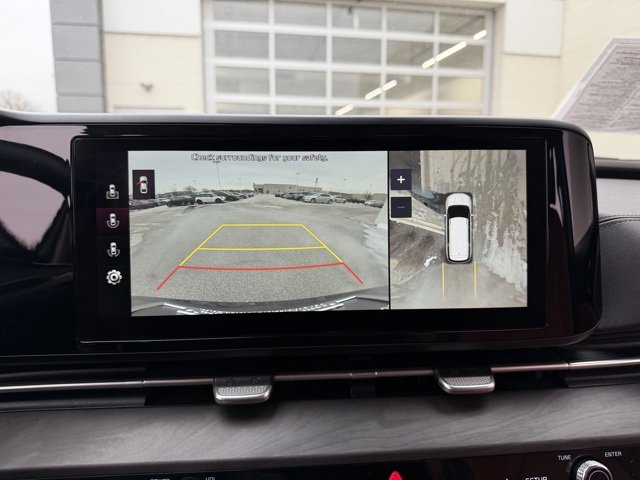 Used 2022 Kia Carnival SX image 34