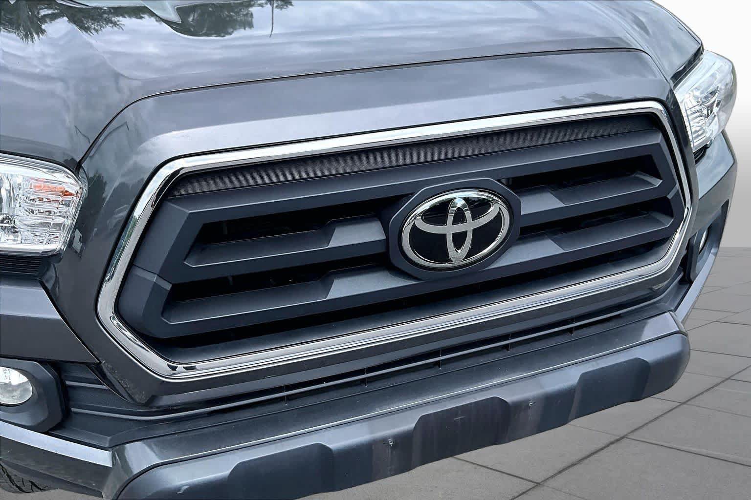 Used 2023 Toyota Tacoma SR5 AWD/4WD image 57