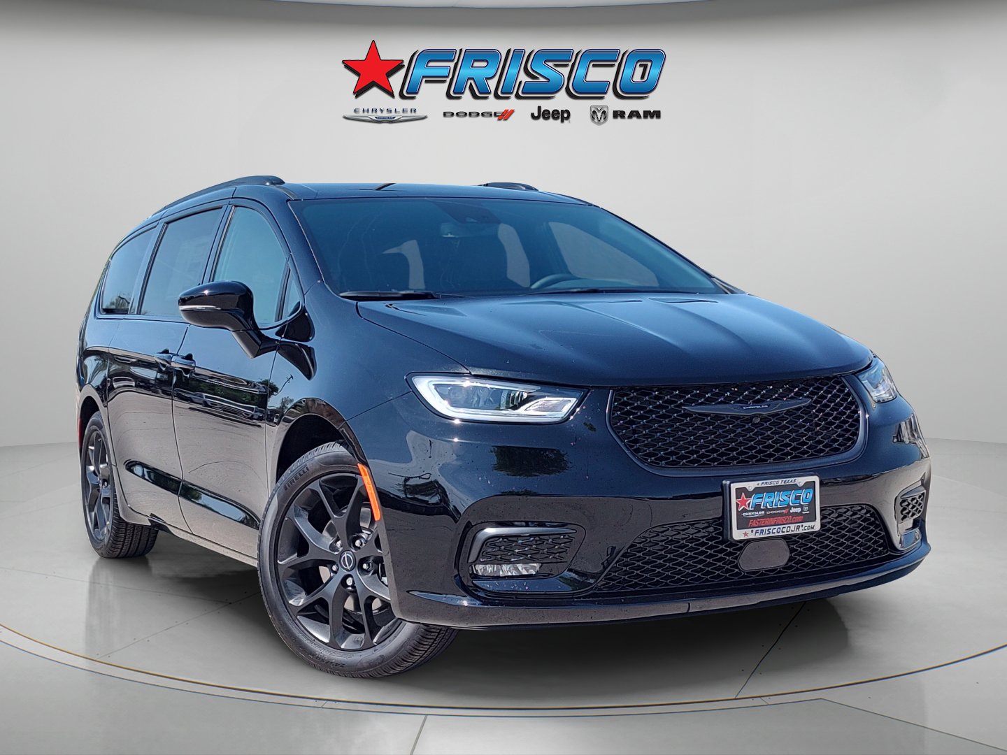 New 2026 Chrysler Pacifica Select w/ S Appearance Package