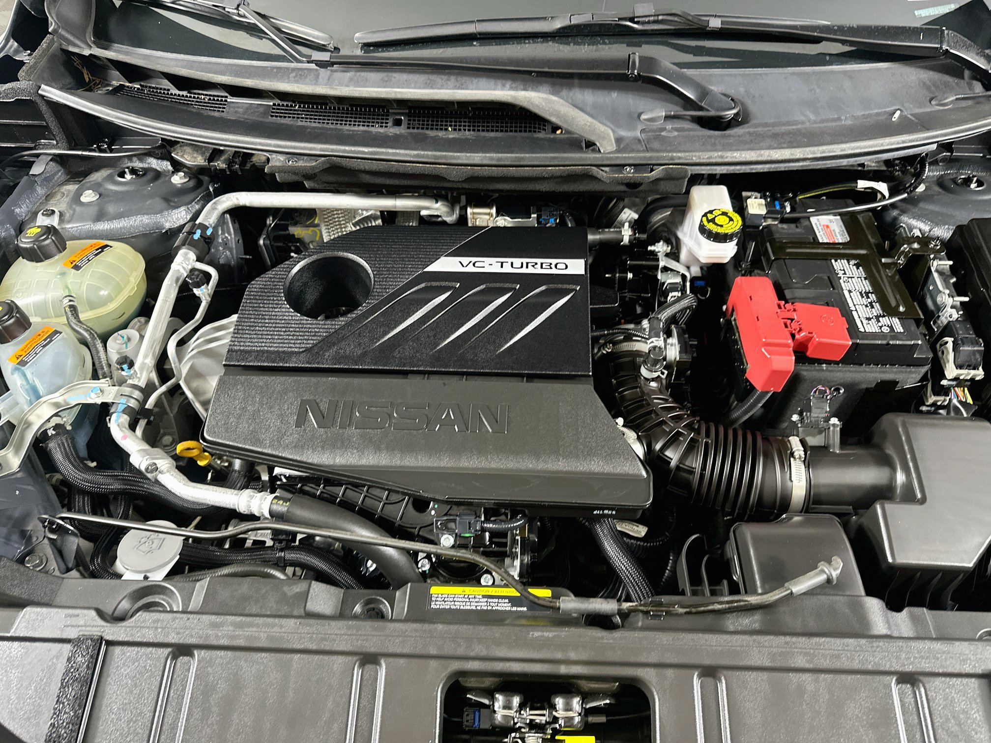 Used 2025 Nissan Rogue SV FWD image 32