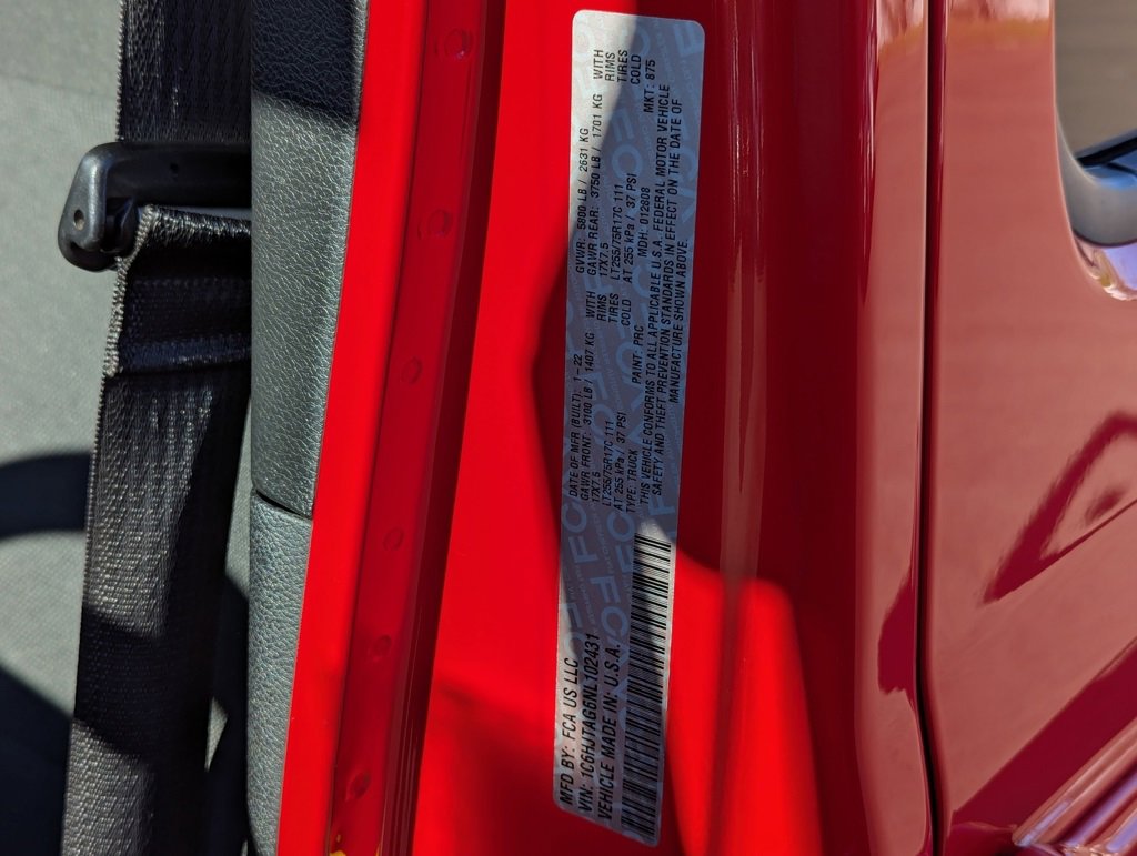 Used 2022 Jeep Gladiator Willys image 42