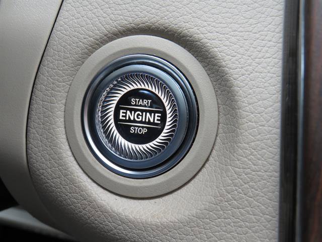 Used 2021 Mercedes-Benz GLC 300 GLC 300 4MATIC image 17