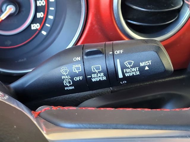 Used 2018 Jeep Wrangler Unlimited Rubicon AWD/4WD image 31